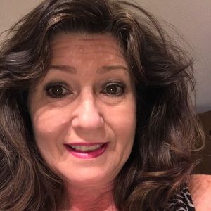 Meet your Posher, Shirley